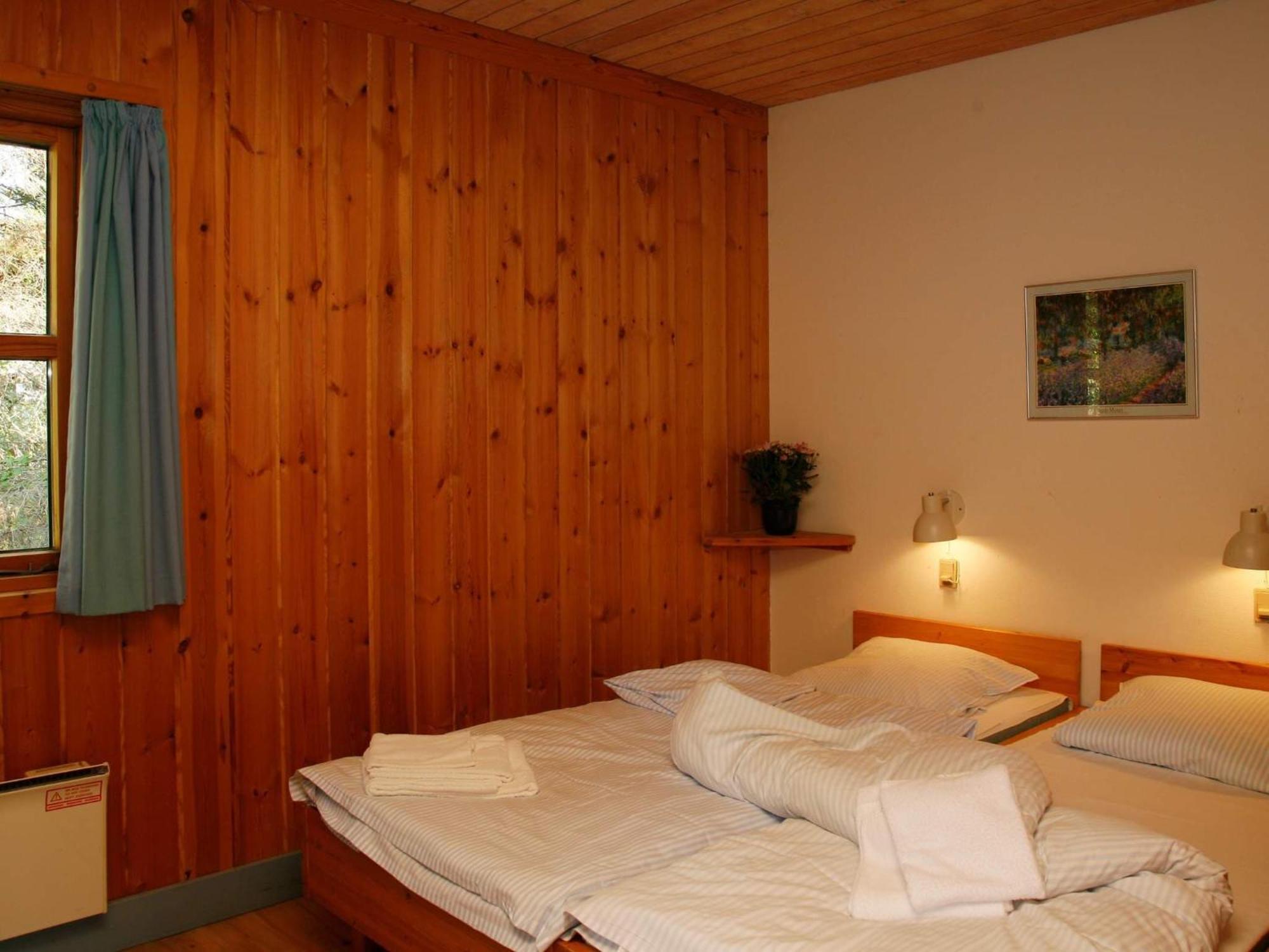 Bøtø By 6 Person Holiday Home On A Holiday Park In V Ggerl Se מראה חיצוני תמונה